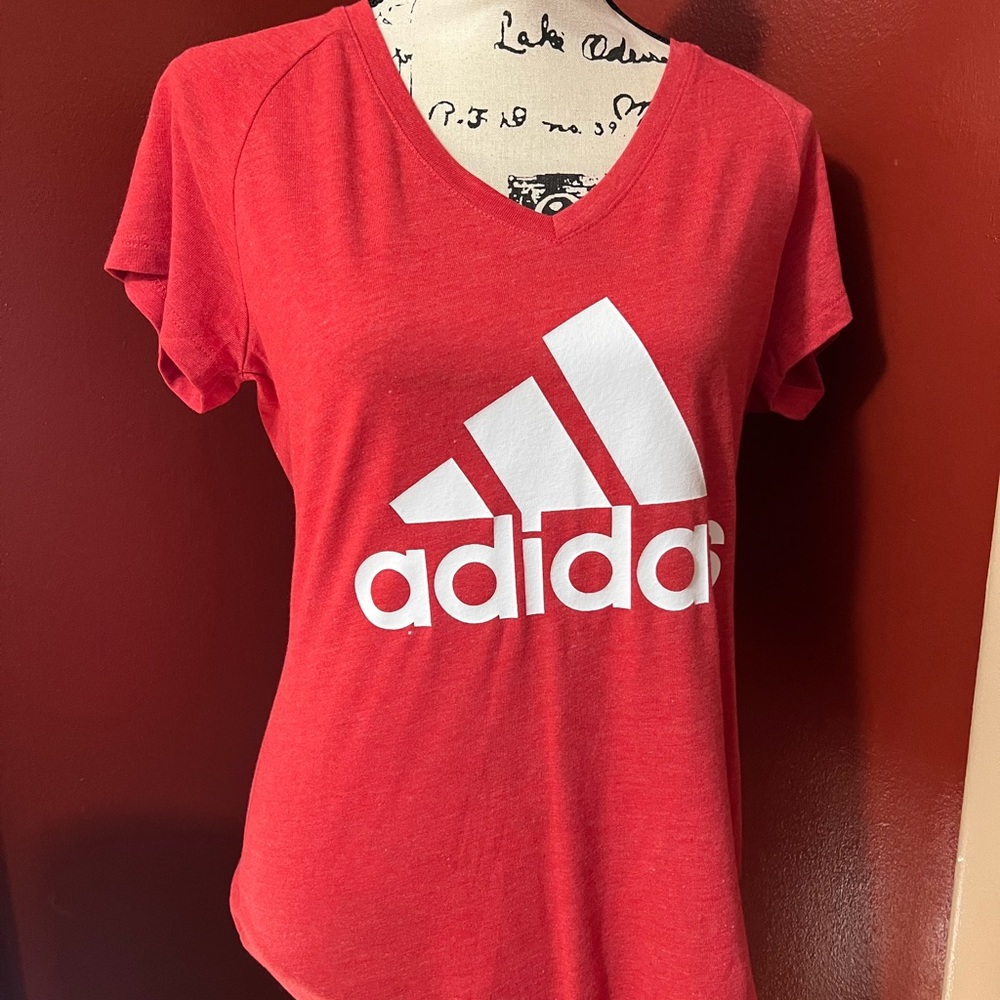 NWT ADIDAS LADIES V NECK T SHIRT